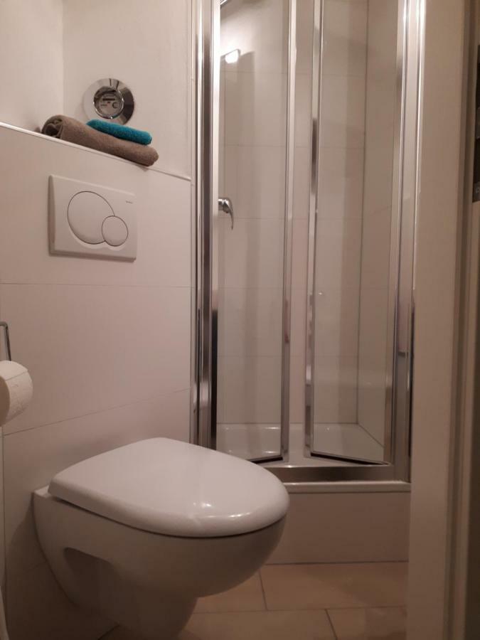 Bodensee Ferienwohnung Claudia 4 Friedrichshafen Bagian luar foto