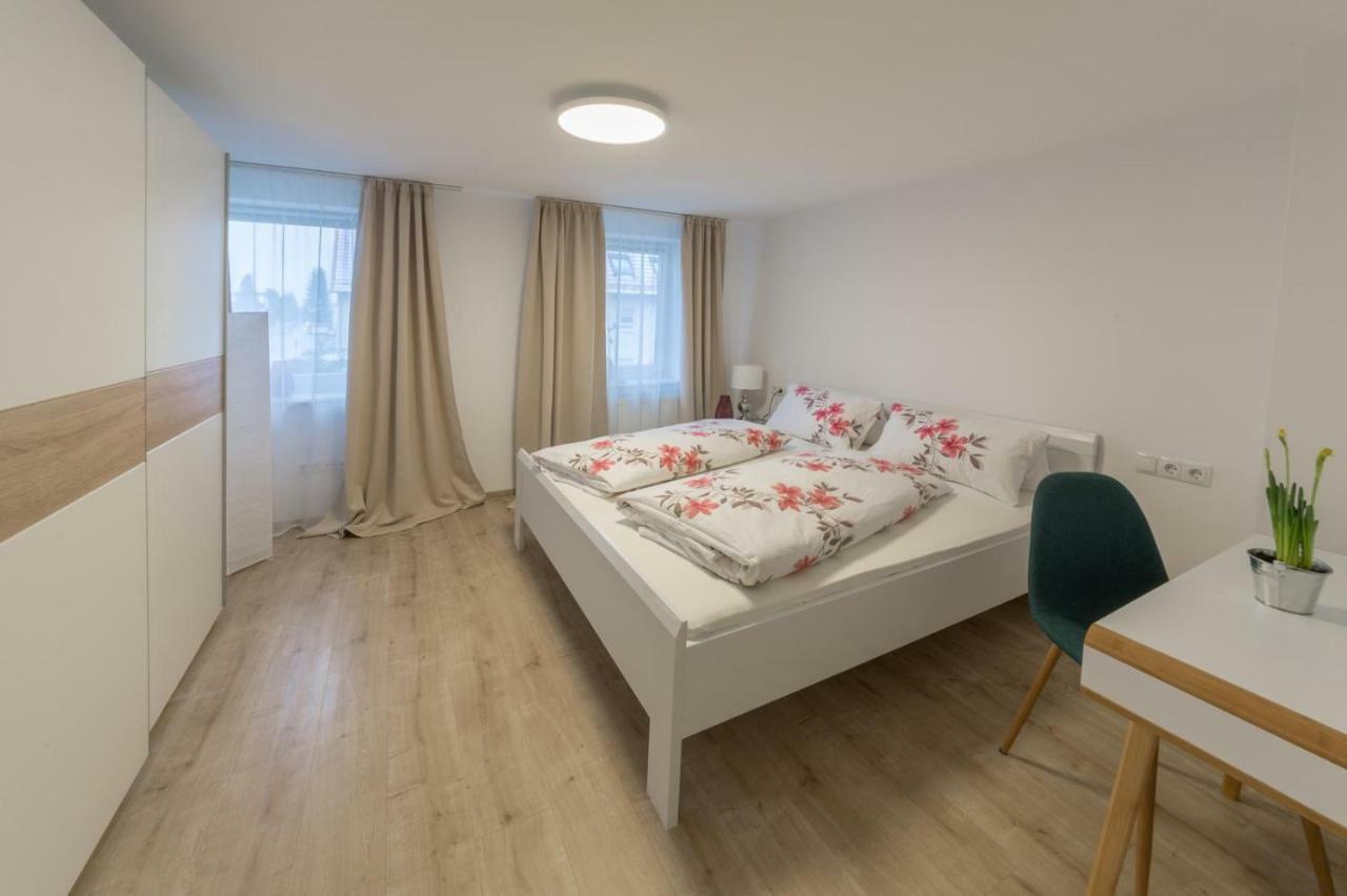 Bodensee Ferienwohnung Claudia 4 Friedrichshafen Bagian luar foto