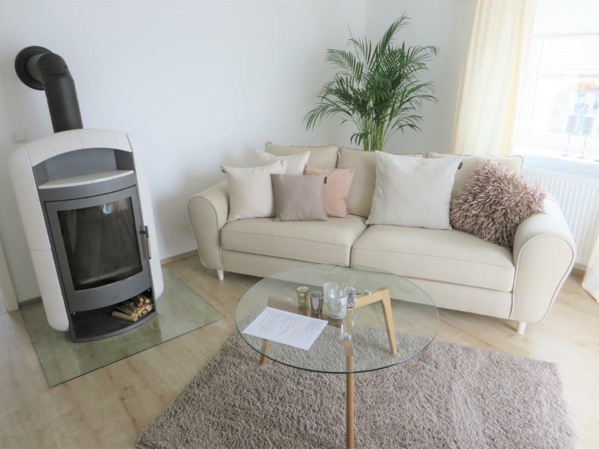Bodensee Ferienwohnung Claudia 4 Friedrichshafen Bagian luar foto